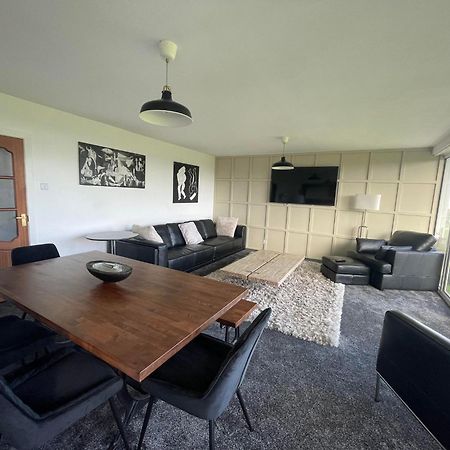 3 Bedroom Apartment With Golf Course View Newcastle upon Tyne Exterior foto